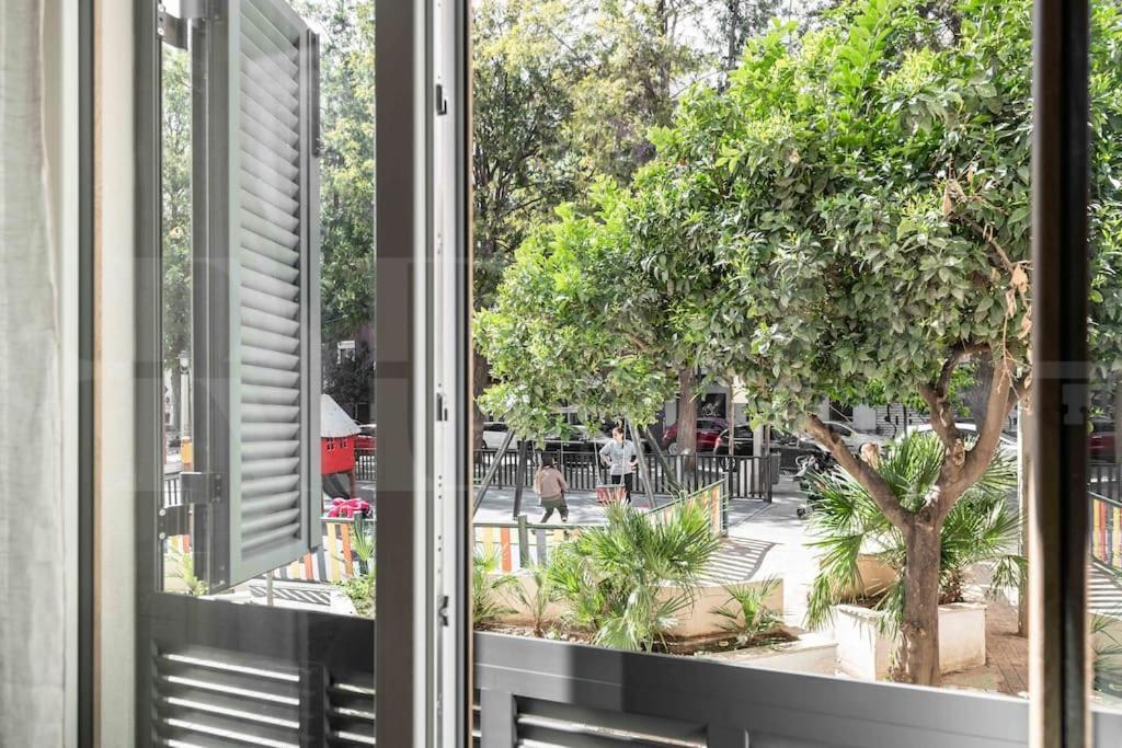 Calm Apartment With Private Patio By Rems Málaga Buitenkant foto
